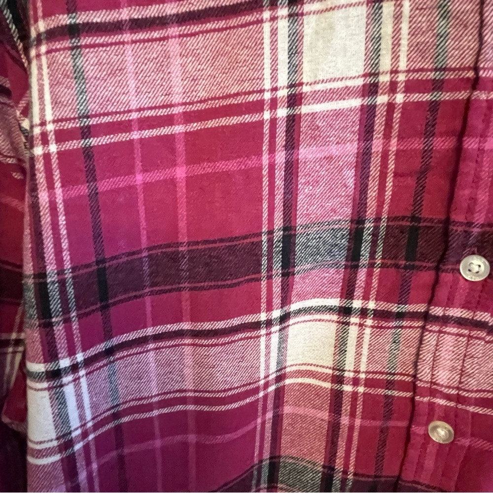 GAP Women's Pink and White Plaid Button-Down Shirt - Picture 5 of 9